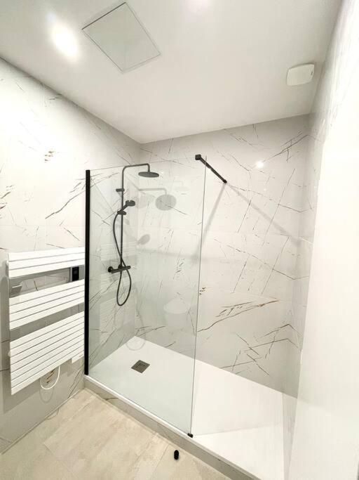 Appartement Moderne + Parking A 50M De La Mer La Ciotat Eksteriør bilde